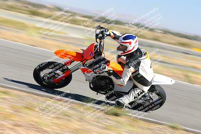 media/Oct-15-2023-TrackXperience (Sun) [[85198ff50b]]/Group 2/session 4 turn 3/